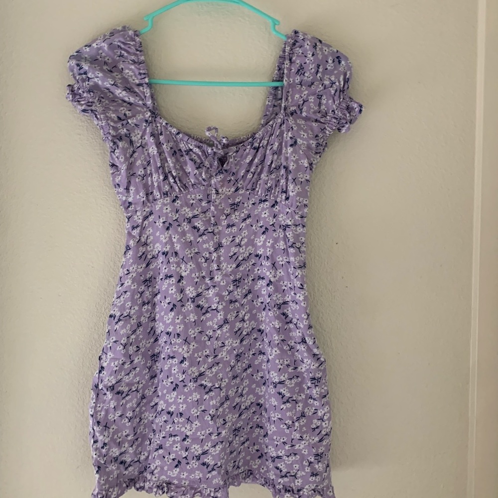 Sky and Sparrow Floral Puff Sleeve Lavender Dress